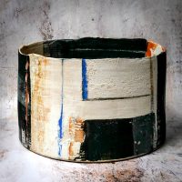 Ht 19 x D28cm Title