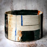 Ht 19 x D28cm Title