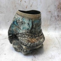H17 x D11cms
