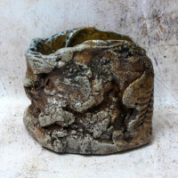 H12 x D14cms